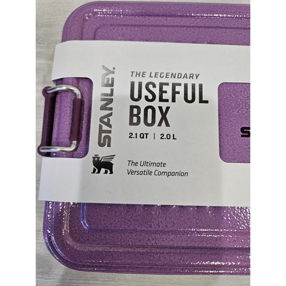 Stanley Classic 2.1Qt Box Legendary Useful Box Purple - Picture 2 of 8